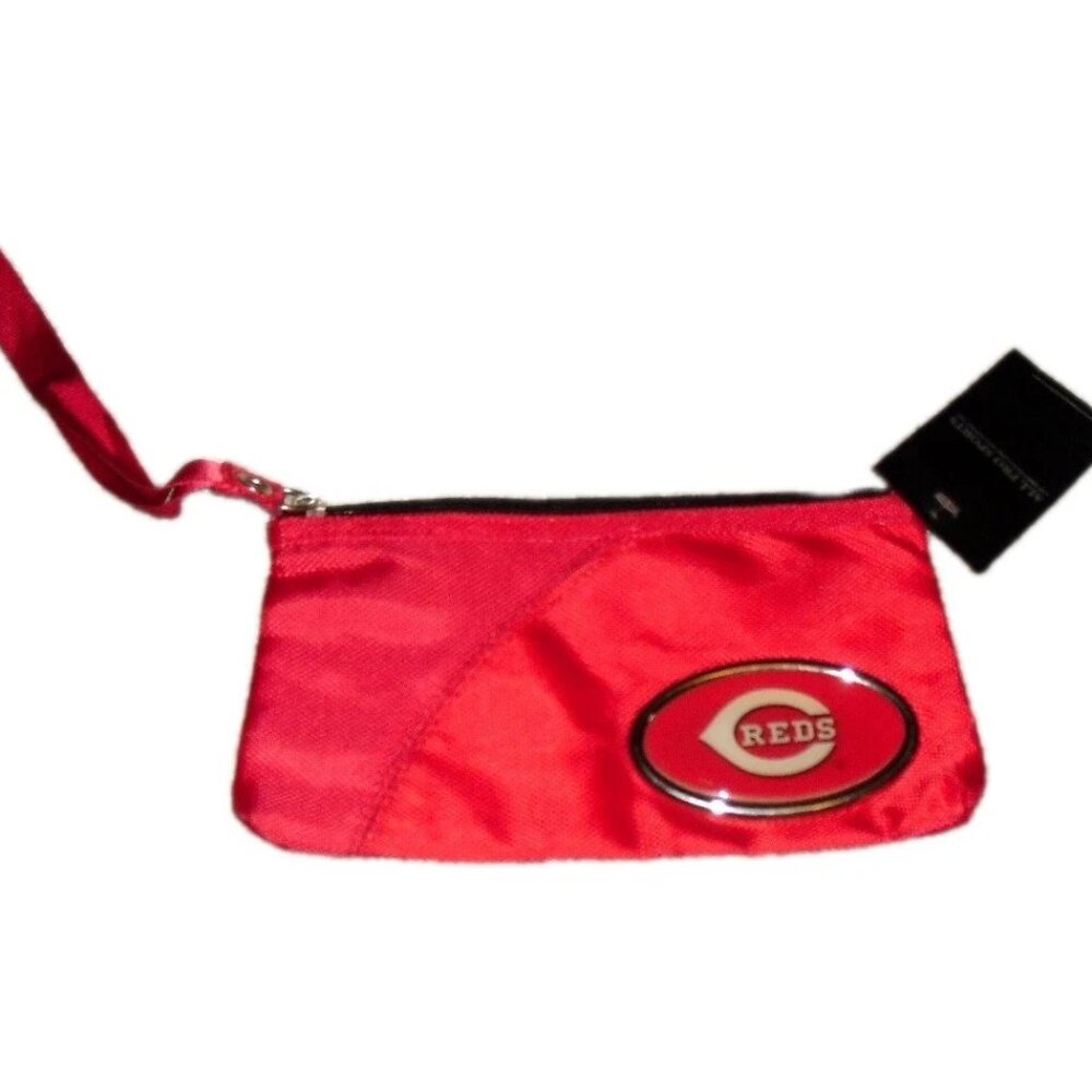 Cincinnati Reds Womens Red Purse Wallet Metal Logo 5x9 inches New MLB